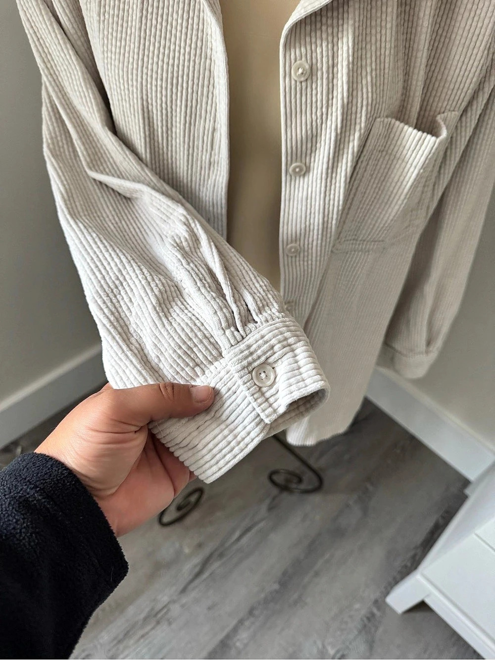 L.L.Bean Textured Button Down Shirt - Picture 6 of 9